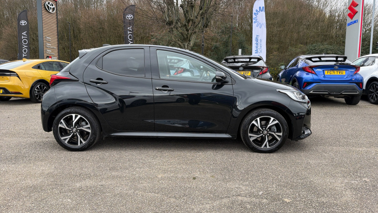 Toyota Yaris 1.5 Hybrid Design 5dr CVT Hybrid Hatchback